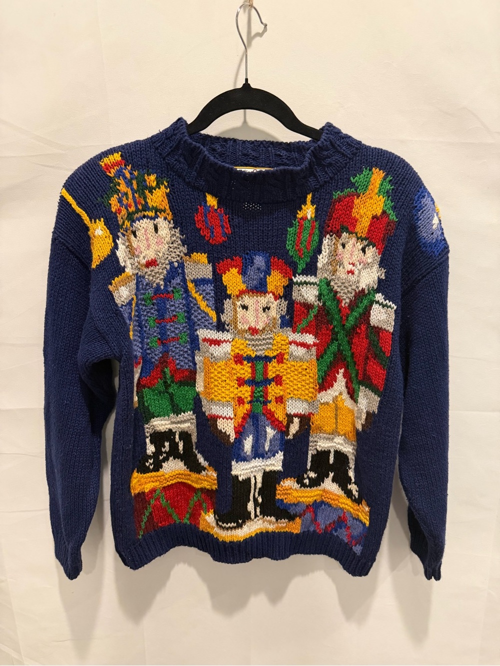 Vtg Heirloom collectibles Navy Nutcracker holiday knitted Sweater.size M.festive
